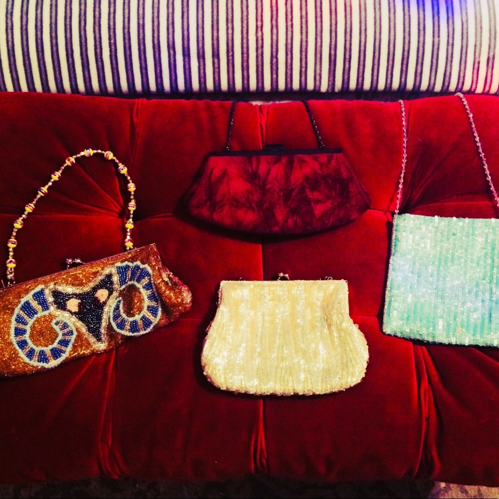 Bundle & Save On Vintage Handbeaded Evening Bags! - Picture 2 of 4